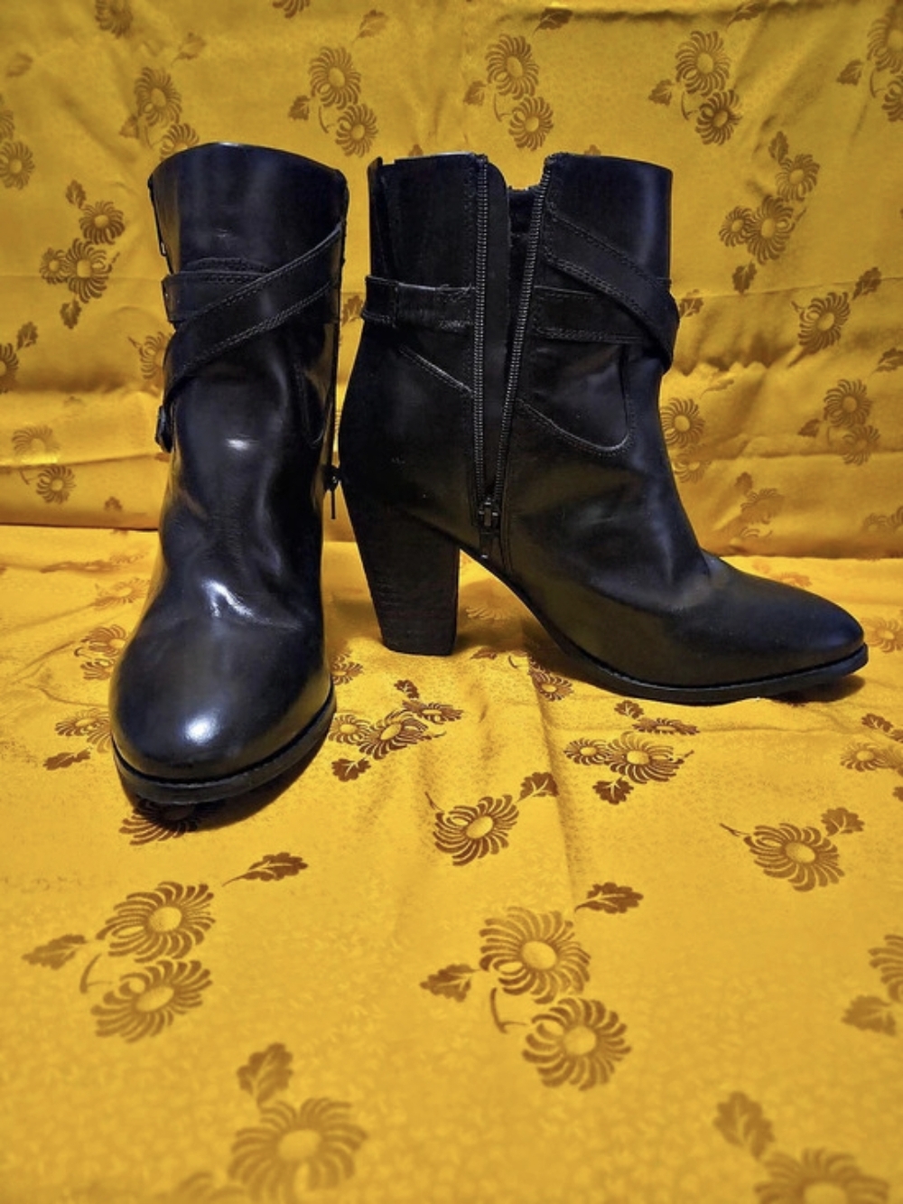 Rag & Co Black Leather Heeled Ankle Boots